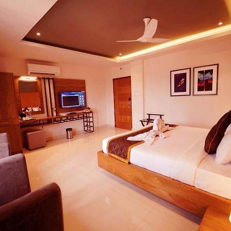 Withinn Hotel - Kannur Airport Экстерьер фото