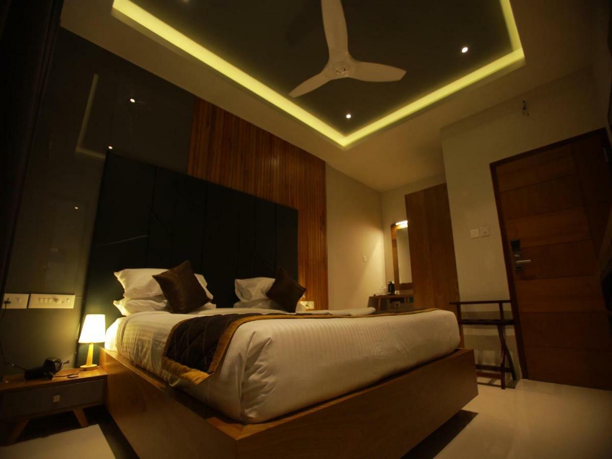 Withinn Hotel - Kannur Airport Экстерьер фото