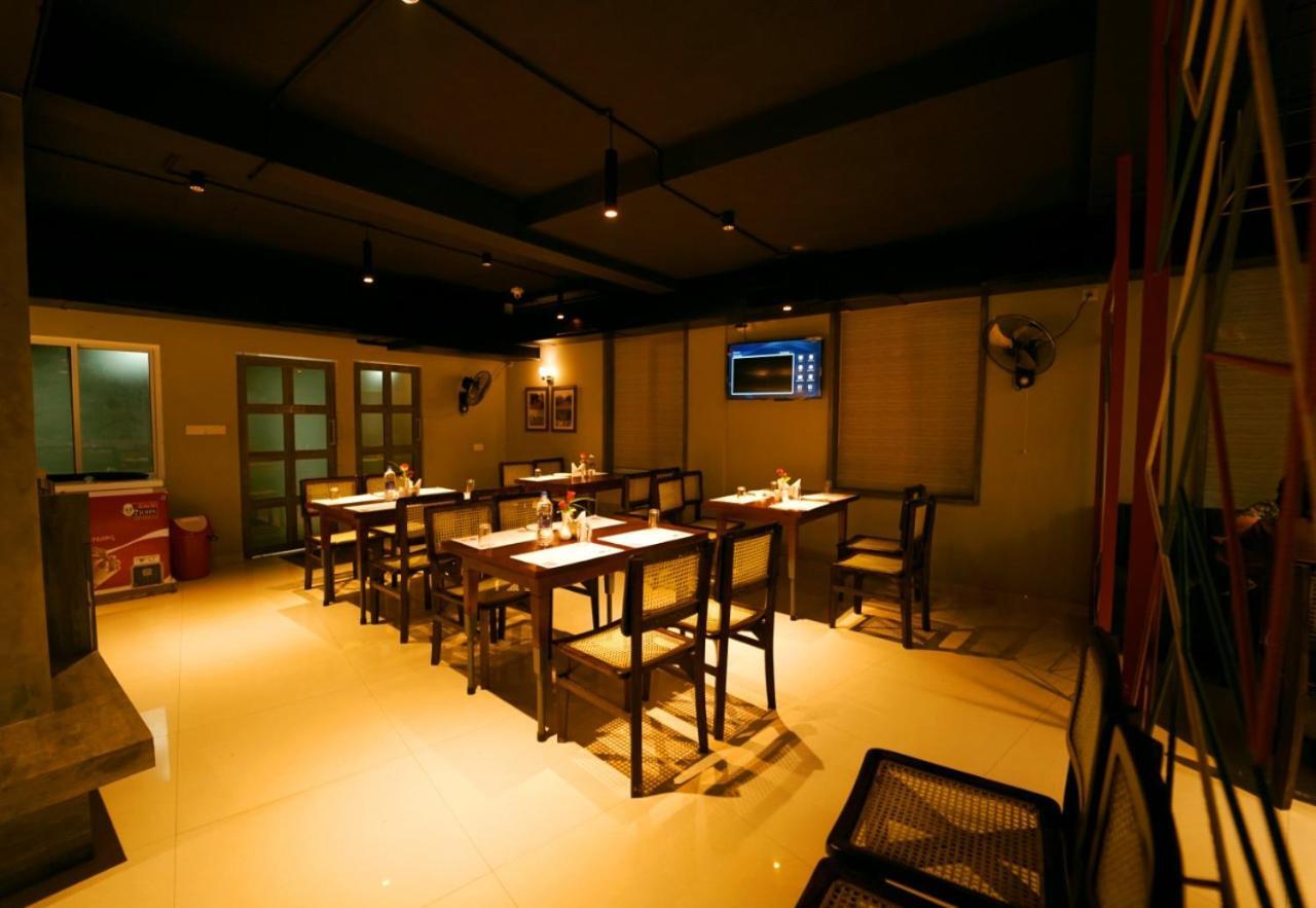 Withinn Hotel - Kannur Airport Экстерьер фото